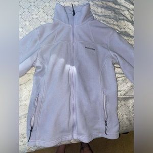 Columbia woman’s sweater